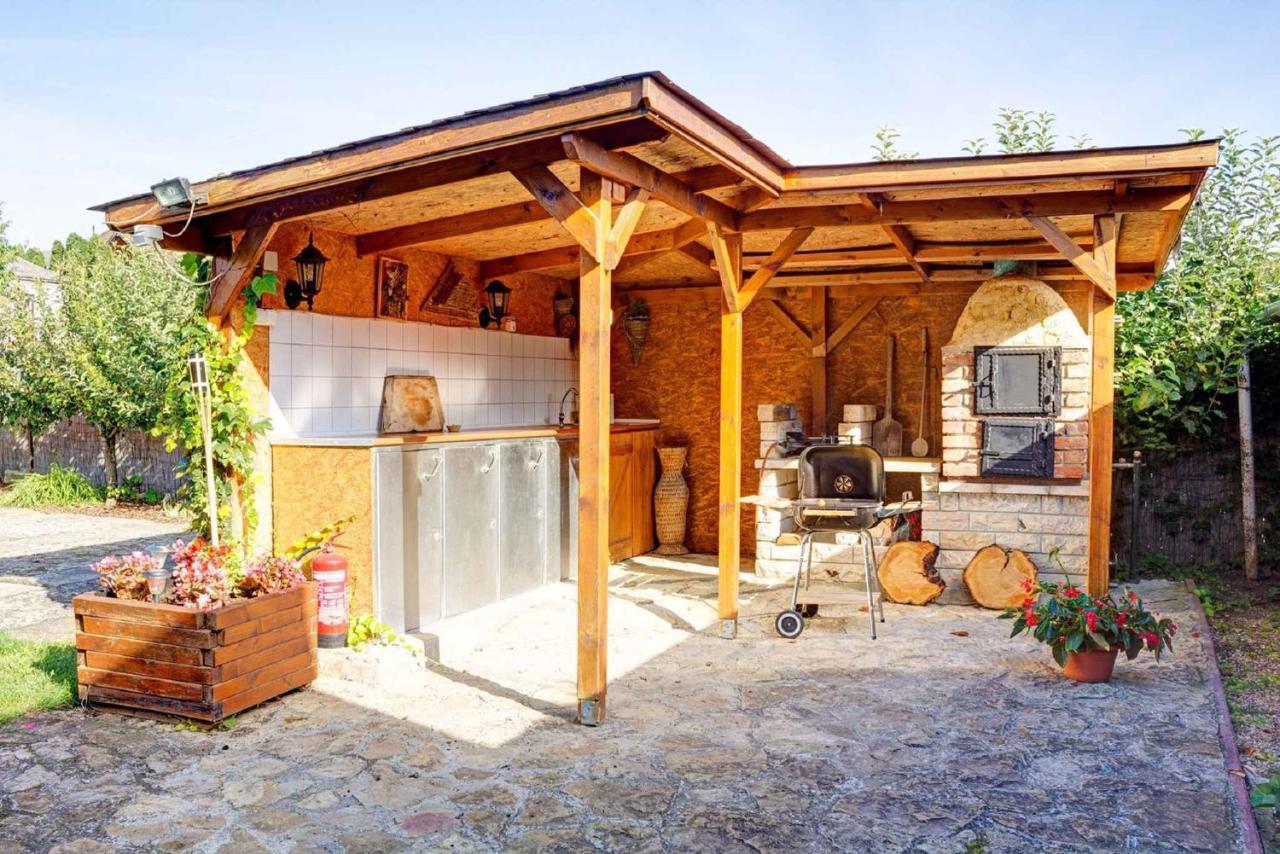 Apartment In Heviz/Balaton 18964 ภายนอก รูปภาพ